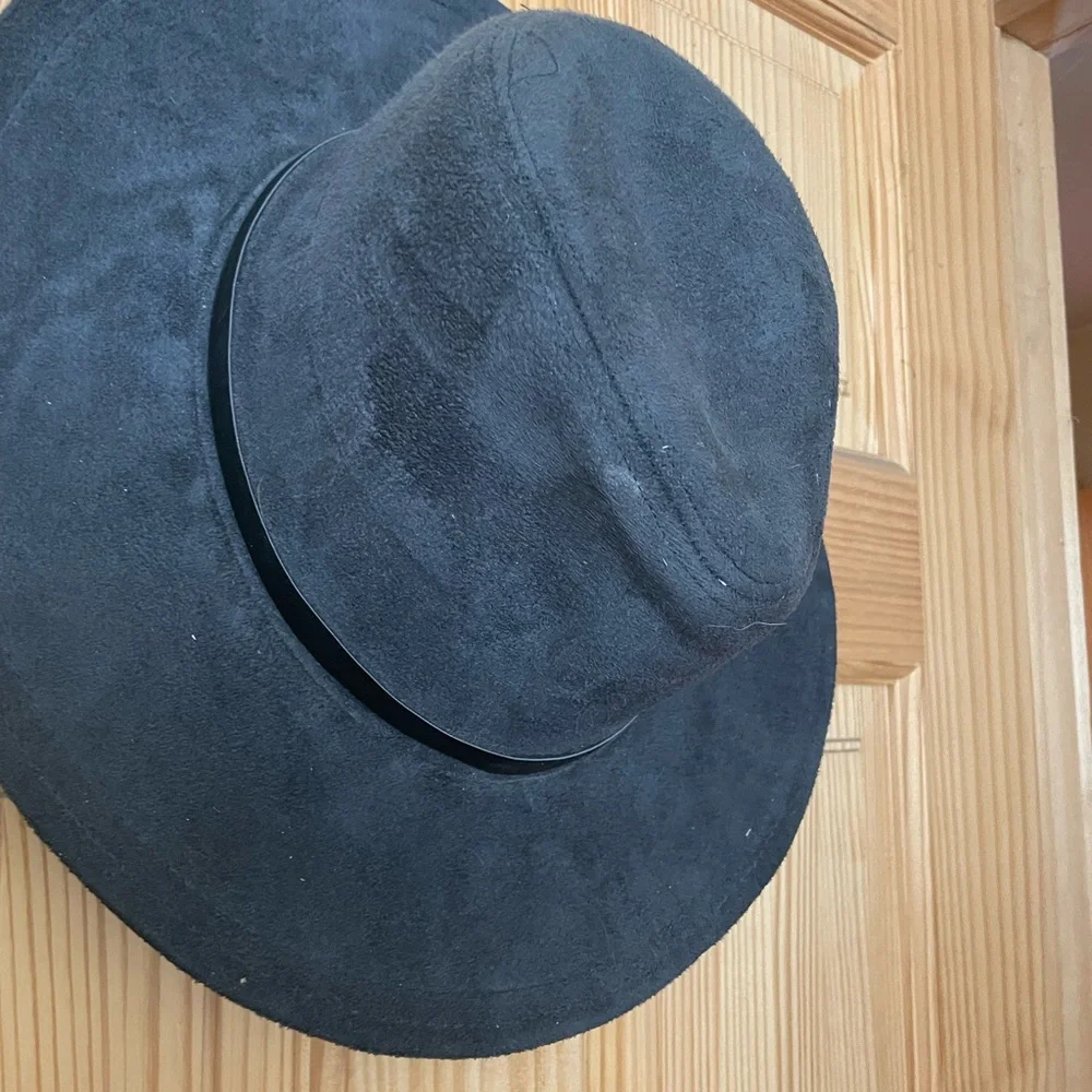 World Market - slate blue grey hat - Picture 4 of 5